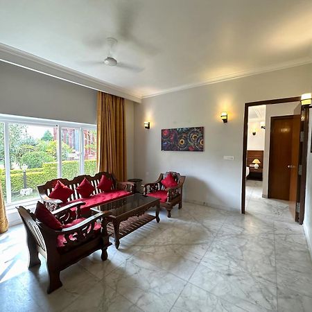 A S Hotels Khadzsuráhó Kültér fotó